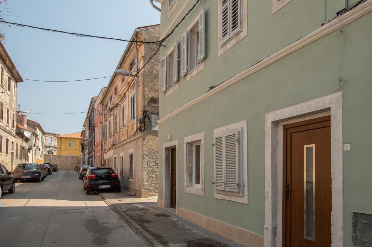 Apartments Nesatcium Pula Buitenkant foto